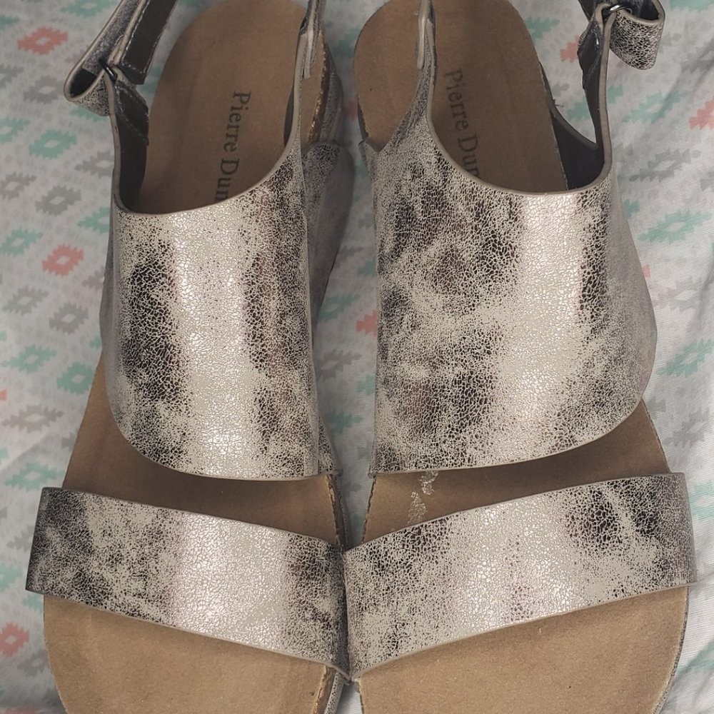 Pierre Dumas Wedges - image 3